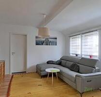 (EF0879_M) Erfurt: Hohenwinden, neu möblierte Maissonette-Wohnung mit sep. Hauseingang, Gäste-WC, Stellplatz, Service