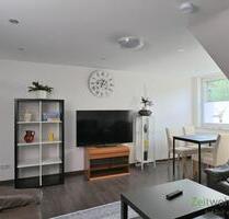 (EF1328_M) Kassel-Stadt: Niederzwehren, neu möblierte preiswerte 2-Zimmer-Wohnung mit Garten-Sitzecke