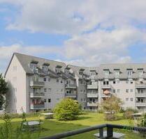 (12536_84) MGN: ruhige 3-ZKB mit sonnigem Balkon zum grünen Innenhof, EBK möglich, Hausmeisterservice inkl. - Meiningen