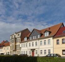 (EF0565_M) Gera: Ronneburg, vollmöblierte 2-Zimmer-Wohnung in ruhiger City-Lage, Waschmaschine und WLAN inklusive - Ronneburg Thür