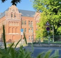 Großzügig Wohnen im alten Schulgebäude - Gotha Gotthardschule