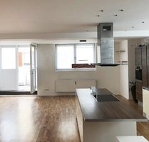 wunderschöne 4-Zi.-Loftwohnung in Augsburg-Pfersee, modern saniert, für Paare oder kleine Familien - Augsburg / Pfersee