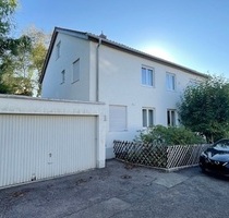 !!13.12.2025 10:00 -12:00 Uhr OPEN HOUSE!! Repräsentatives 2-Familienhaus mit Charme und Charakter - Göppingen