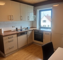 vermietete, zentrumsnahe und großzügige 4-Zi.-DG Wohnung in Thannhausen