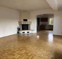Haus zum Kaufen in Bad Gandersheim 249.000,00 € 216 m²