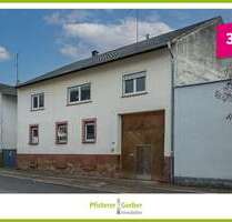 Haus zum Kaufen in Östringen 249.000,00 € 206 m²