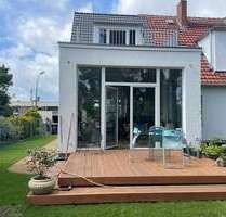 Haus zum Mieten in Berlin 3.300,00 € 170 m²