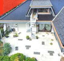 Haus zum Kaufen in Jüchen Hochneukirch 738.000,00 € 240 m² - Jüchen / Hochneukirch