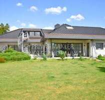 Haus zum Kaufen in Jüchen Hochneukirch 738.000,00 € 240 m² - Jüchen / Hochneukirch