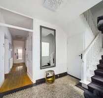 Haus zum Kaufen in Vallendar 1.300.000,00 € 237.75 m²