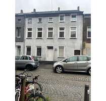 Haus zum Kaufen in Duisburg 319.000,00 € 320 m²