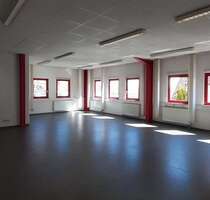 Halle in Hemhofen 1.999,00 € 133 m²
