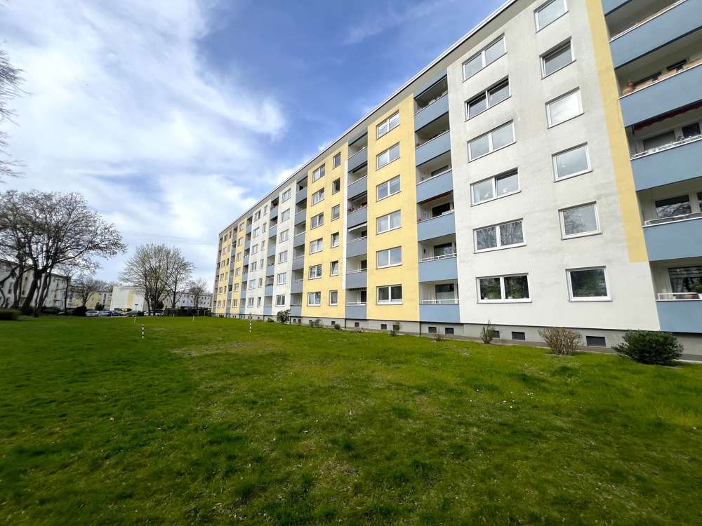 Wohnung zum Kaufen in Ammersbek 99.000,00 € 34.2 m²