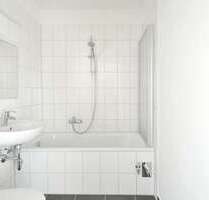 Wohnung zum Mieten in Halle 780,00 € 101.04 m²