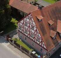 Haus zum Kaufen in Erlangen 1.200.000,00 € 434 m²