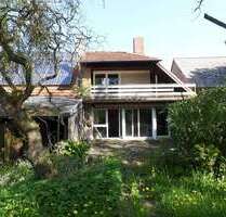 Haus zum Kaufen in Usingen 330.000,00 € 196 m²