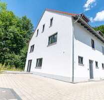 Haus zum Kaufen in Landshut Schönbrunn 699.000,00 € 159 m² - Landshut / Schönbrunn
