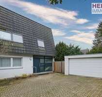 Haus zum Kaufen in Krefeld 449.000,00 € 137.66 m²