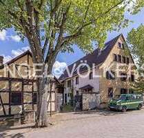 Haus zum Kaufen in Friedrichsdorf 690.000,00 € 284 m²