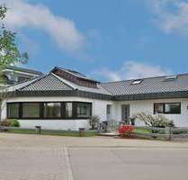 Haus zum Kaufen in Wolfschlugen 1.100.000,00 € 233 m²
