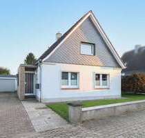 Haus zum Kaufen in Cuxhaven 220.000,00 € 119.07 m²