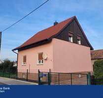 Haus zum Kaufen in Arzberg 109.000,00 € 125 m²