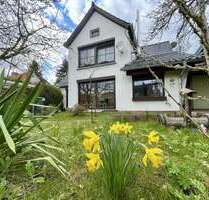 Haus zum Kaufen in Crimmitschau 135.000,00 € 100 m²
