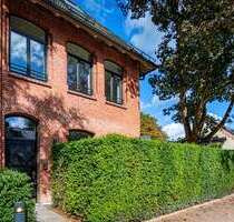 Haus zum Mieten in Hamburg Groß-Flottbek 4.900,00 € 187.58 m² - Hamburg / Groß-Flottbek