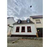 Haus zum Mieten in Mannheim 1.450,00 € 102.06 m²