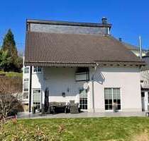 Haus zum Kaufen in Gummersbach 575.000,00 € 240 m²
