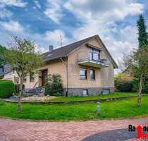 Haus zum Kaufen in Emmerich am Rhein 259.000,00 € 157.92 m²