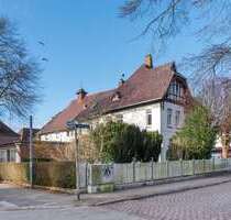 Haus zum Kaufen in Kiel 1.075.000,00 € 309 m²