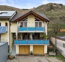Haus zum Kaufen in Vogtsburg im Kaiserstuhl Oberbergen 499.000,00 € 159.7 m² - Vogtsburg im Kaiserstuhl / Oberbergen