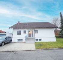 Haus zum Kaufen in Mengen 489.000,00 € 260 m²