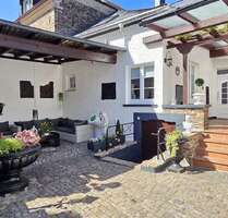 Haus zum Kaufen in Senheim 398.900,00 € 227 m²
