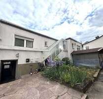 Haus zum Kaufen in Wiesbaden 699.000,00 € 200 m²