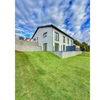 Haus zum Kaufen in Neuburg am Inn 529.000,00 € 142 m²