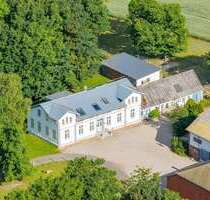 Haus zum Kaufen in Ladelund 475.000,00 € 480 m²