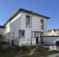 Haus zum Kaufen in Ulm 1.090.000,00 € 180 m²