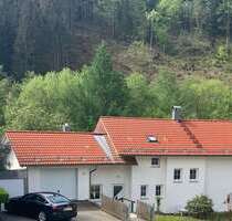 Haus zum Mieten in Regen 1.250,00 € 125 m²