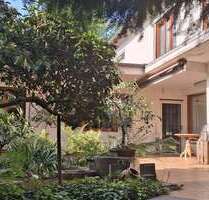 Haus zum Kaufen in Fränkisch-Crumbach 449.000,00 € 260 m²