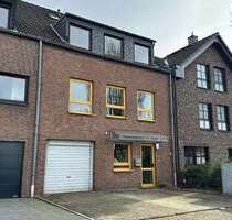 Haus zum Kaufen in Monheim-Baumberg 479.000,00 € 153 m²