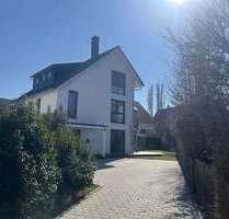 Haus zum Kaufen in Reutlingen 1.100.000,00 € 212 m²