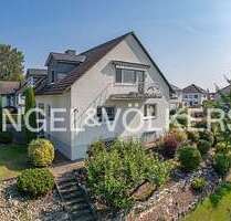 Haus zum Kaufen in Friedrichsdorf 990.000,00 € 253 m²