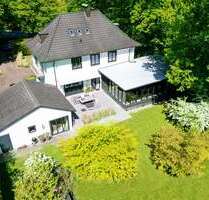 Haus zum Kaufen in Reinbek 1.875.000,00 € 304 m²