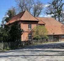 Haus zum Mieten in Neustadt a.Rbge. 1.100,00 € 227 m²