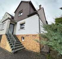 Haus zum Kaufen in Warburg-Scherfede 105.000,00 € 111 m²