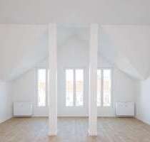 Wohnung zum Mieten in Berlin 1.953,77 € 102.83 m²