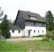 Haus zum Kaufen in Zernien 215.000,00 € 323 m²