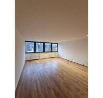 Wohnung zum Kaufen in Wuppertal 198.000,00 € 120 m²